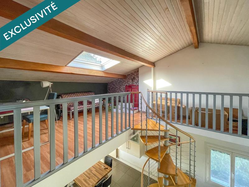 Maison - 180 m² - 6 pièces