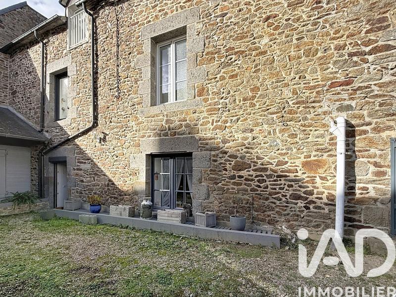 Maison - 155 m² - 6 pièces