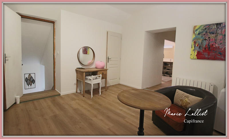 Maison - 188 m² - 8 pièces