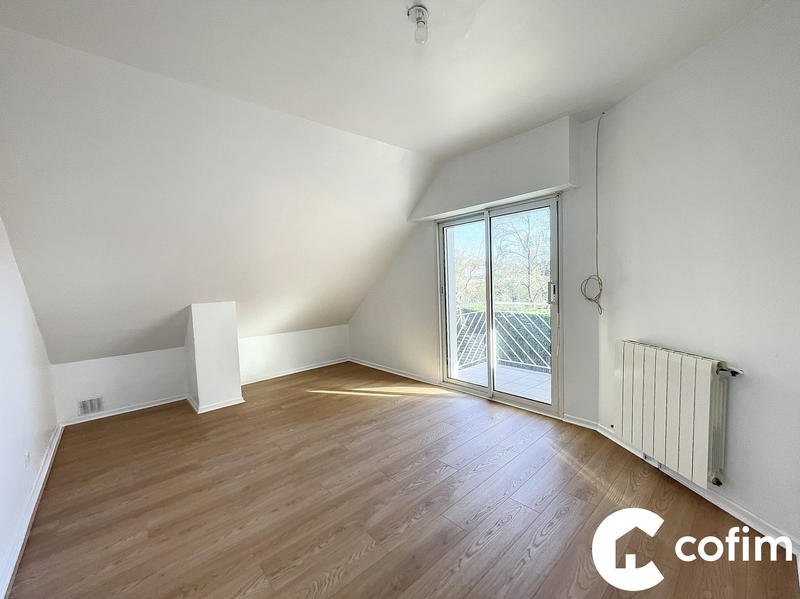 Maison - 111 m² - 5 pièces