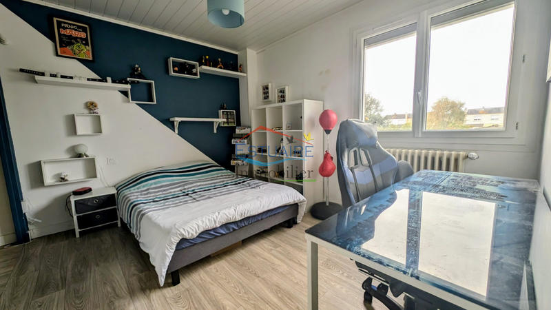 Maison - 92 m² - 4 pièces