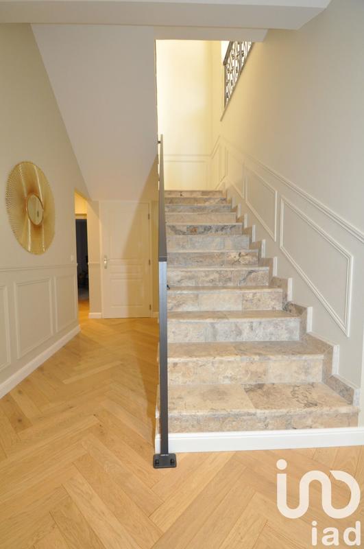 Maison de maîtres - 280 m² - 8 pièces