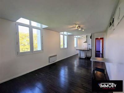 Appartement - 65 m² - 4 pièces