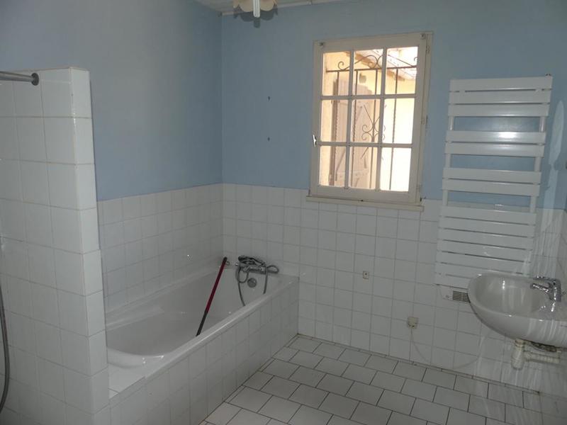 Pavillon - 175 m² - 7 pièces