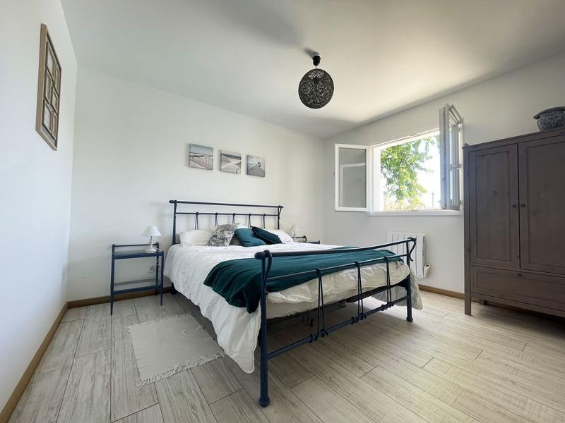 Maison - 254 m² - 13 pièces