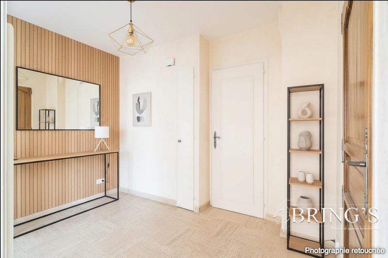 Appartement - 126 m² - 7 pièces