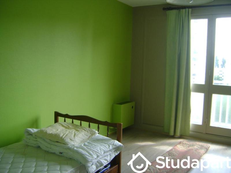 Chambre - 15 m² - 1 pièce