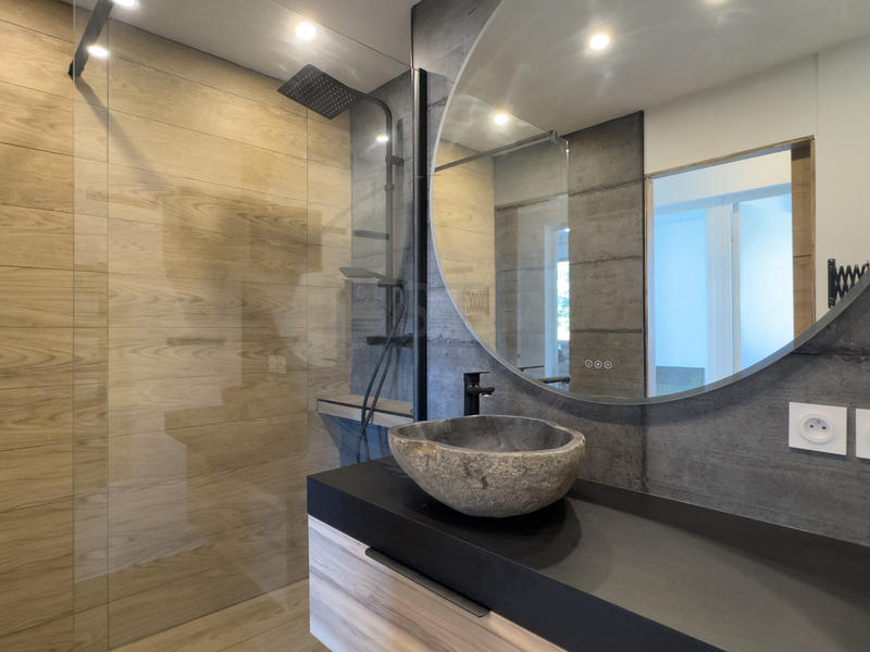 Appartement - 97 m² - 5 pièces