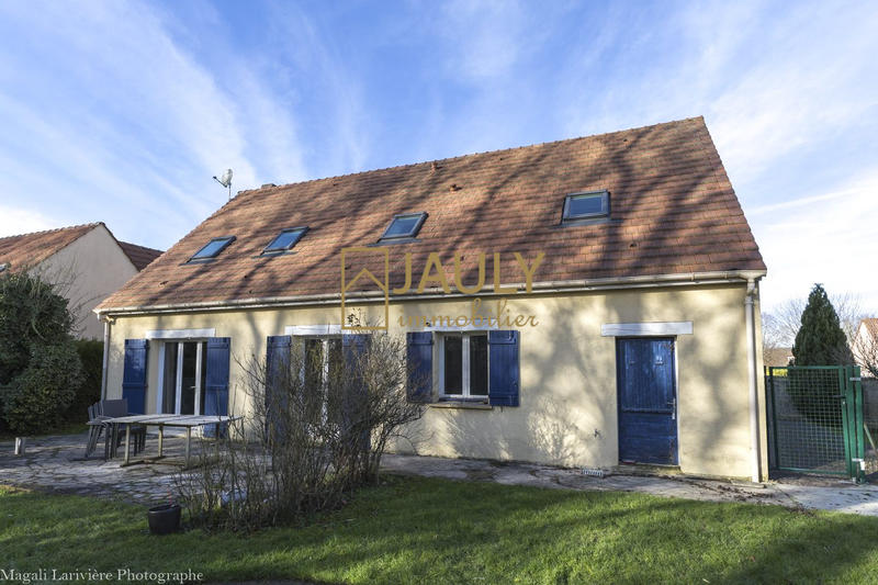 Maison - 143 m² - 6 pièces