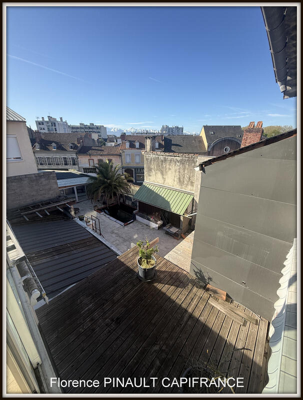 Immeuble - 830 m² - 10 pièces