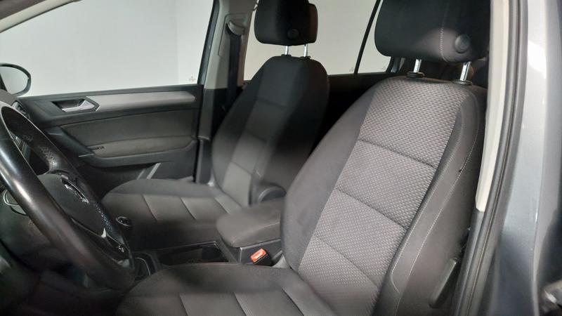 Volkswagen Touran 1.6 Tdi 115 Confortline Busi Bmt 7 pl