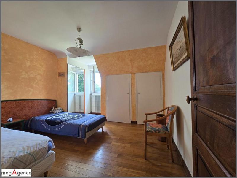 Maison en pierre - 155 m² - 7 pièces