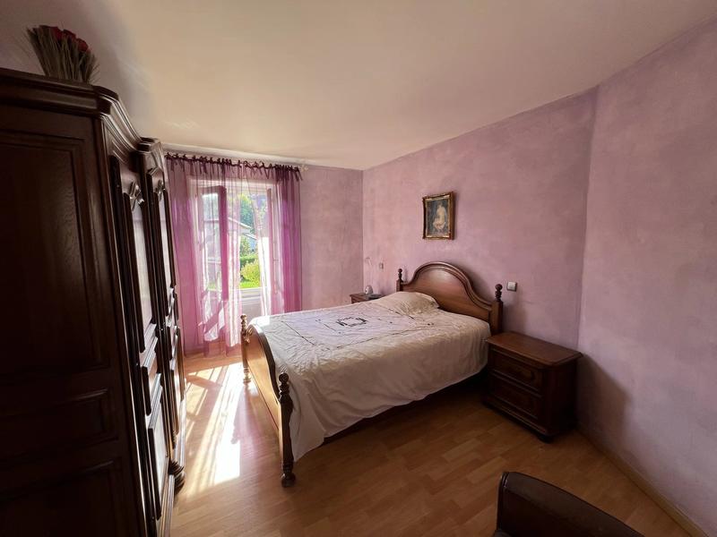 Maison - 199 m² - 7 pièces