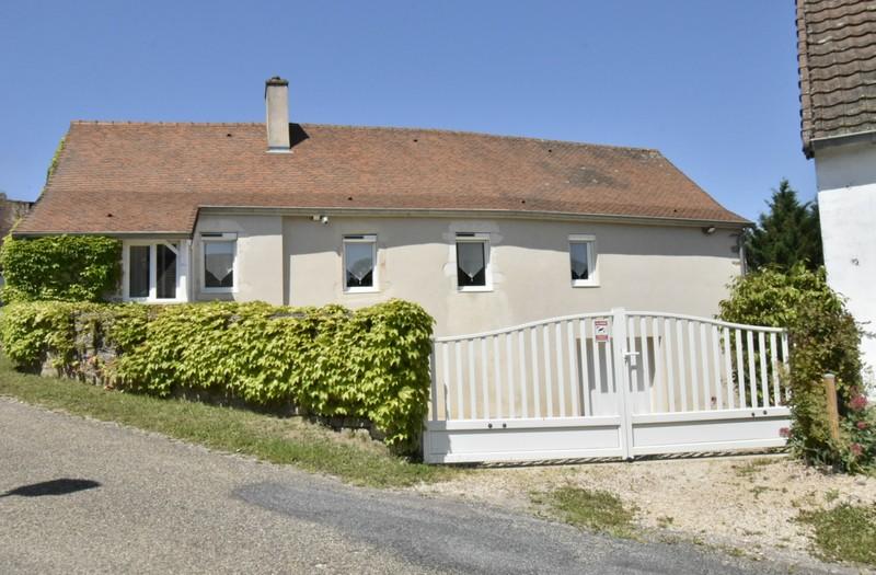 Maison - 95 m² - 6 pièces