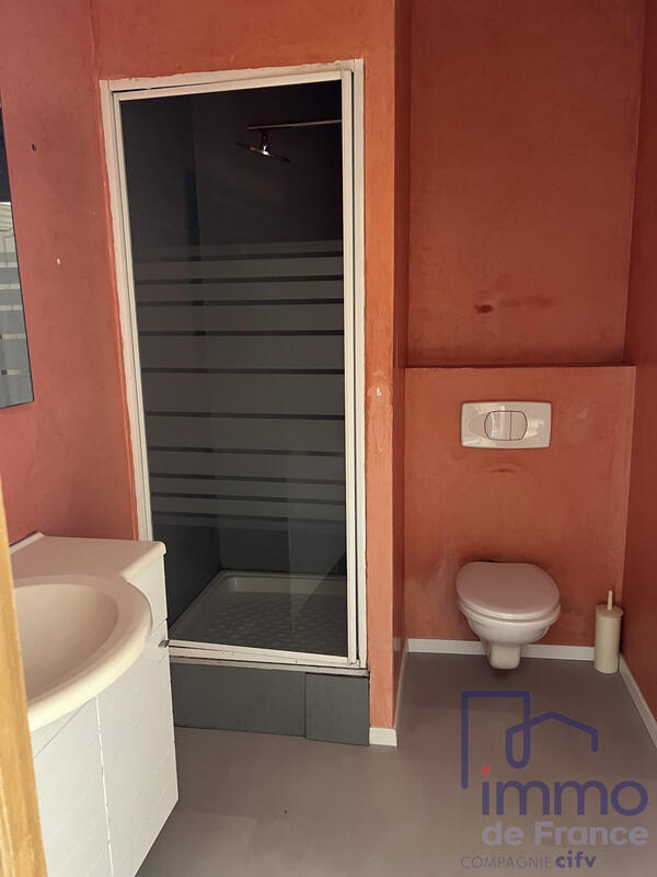 Appartement - 89 m² - 5 pièces