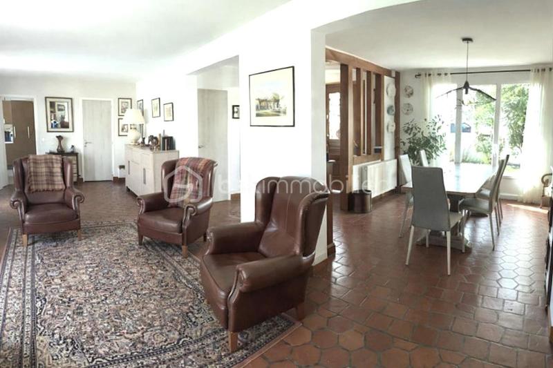 Maison - 110 m² - 5 pièces