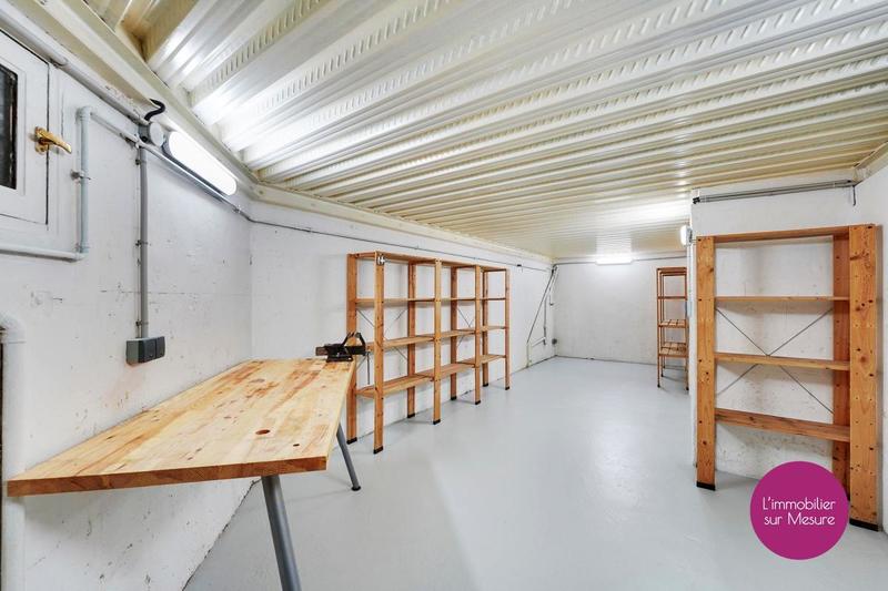 Loft - 150 m² - 4 pièces