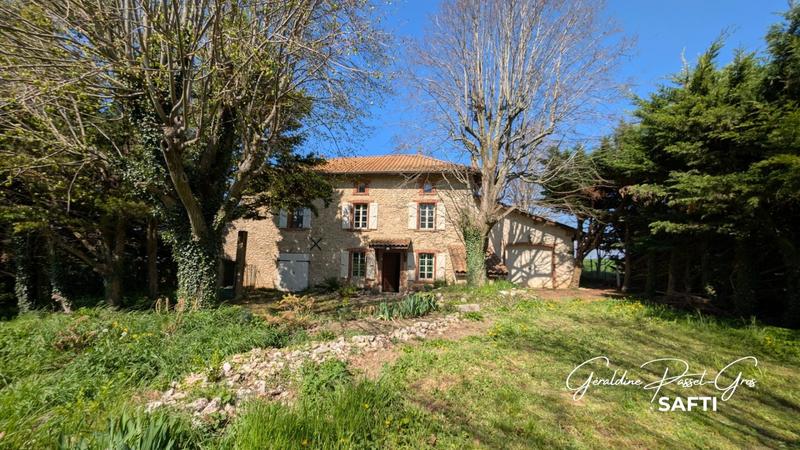 Maison - 177 m² - 7 pièces