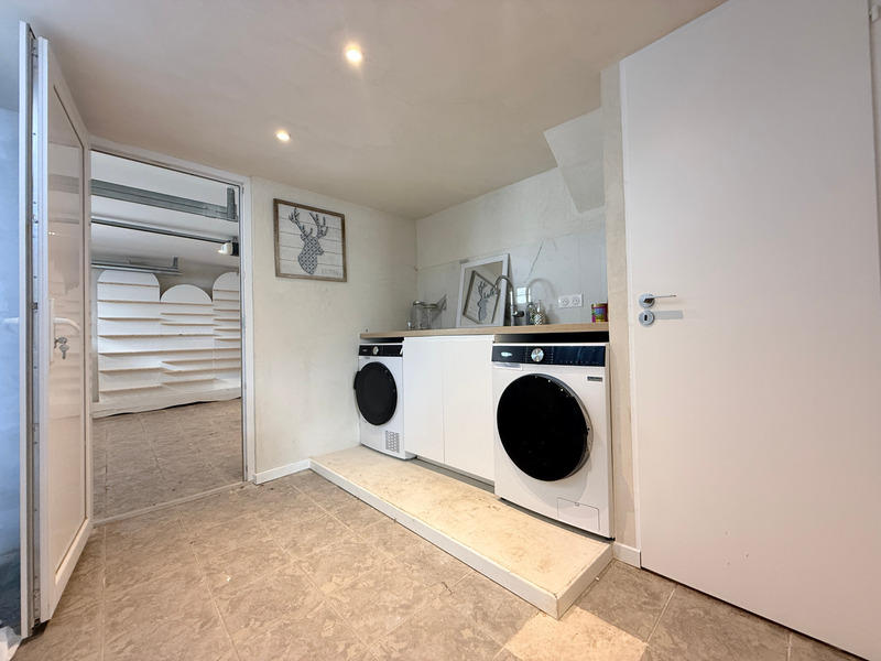 Maison - 160 m² - 7 pièces