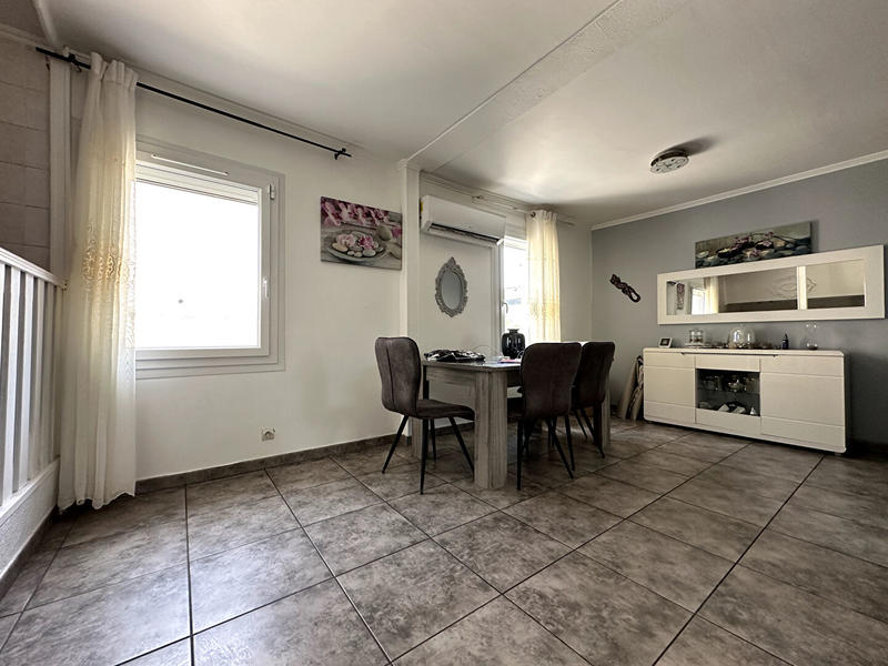 Maison - 137 m² - 5 pièces