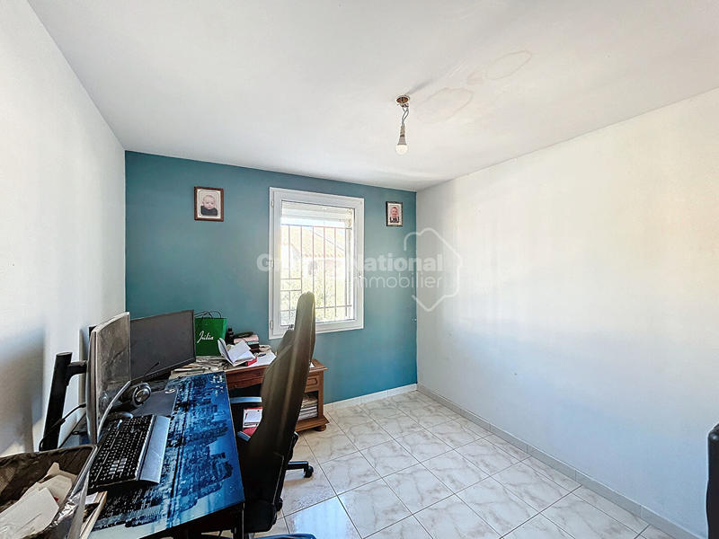 Maison - 99 m² - 5 pièces