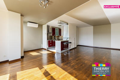 Appartement - 81 m² - 3 pièces