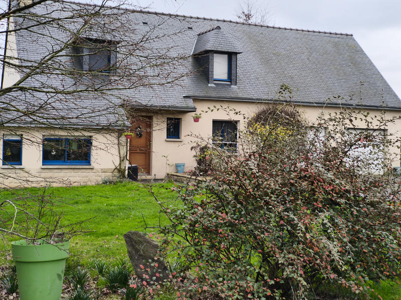 Maison - 165 m² - 6 pièces