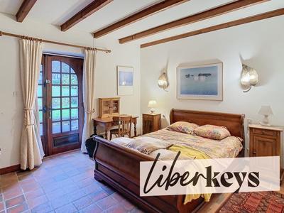 Longère - 169 m² - 7 pièces