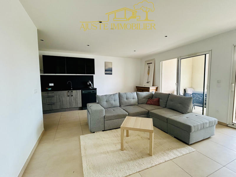 Appartement - 60 m² - 2 pièces