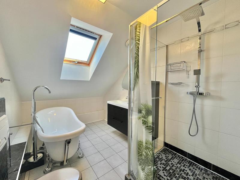 Duplex - 107 m² - 4 pièces