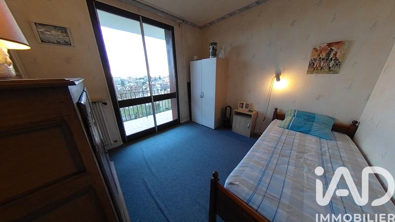 Appartement - 99 m² - 5 pièces