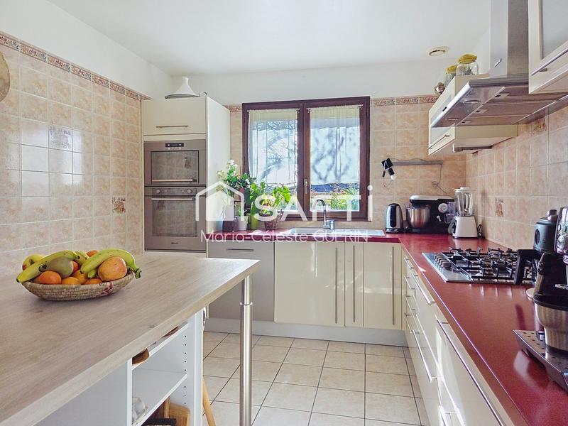 Maison - 126 m² - 6 pièces