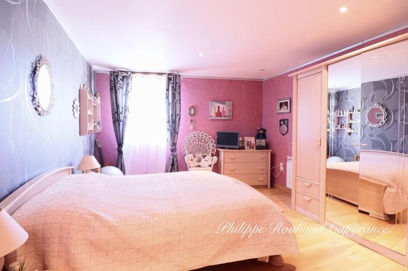 Maison - 420 m² - 17 pièces