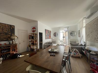 Appartement ancien - 145 m² - 5 pièces