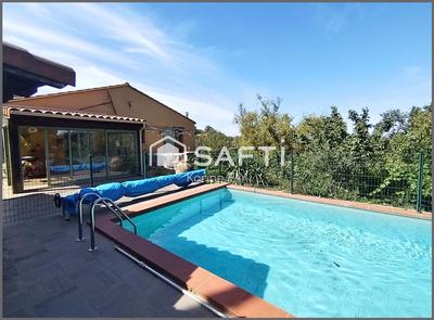 Villa - 200 m² - 7 pièces