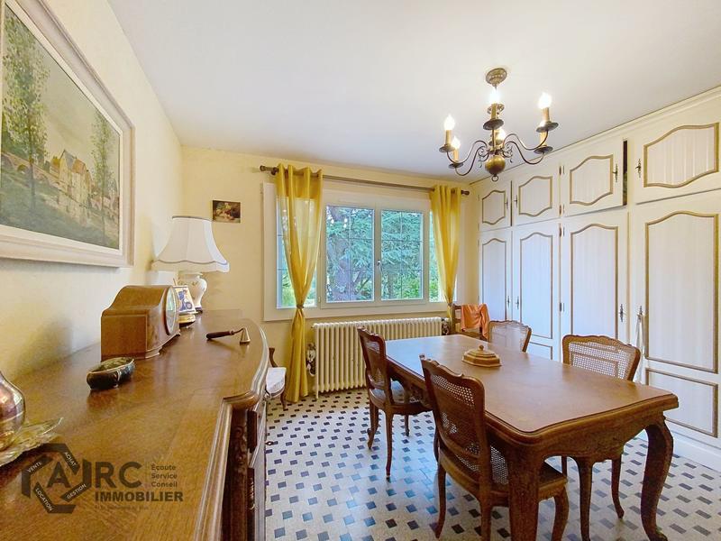 Maison - 144 m² - 6 pièces