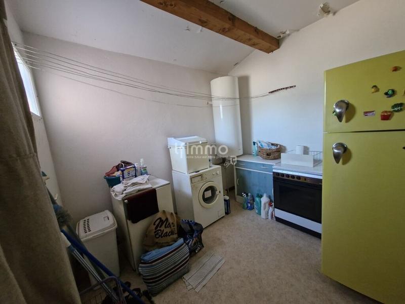 Maison - 94 m² - 7 pièces