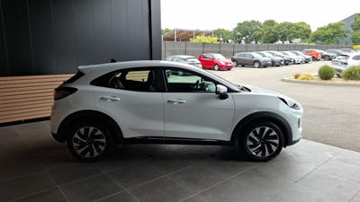 Ford Puma 1.0 Flexifuel Hybrid 125 mHEV Titanium