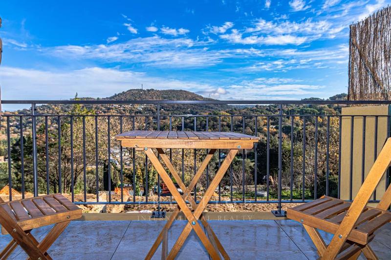 Maison - 89 m² - 4 pièces