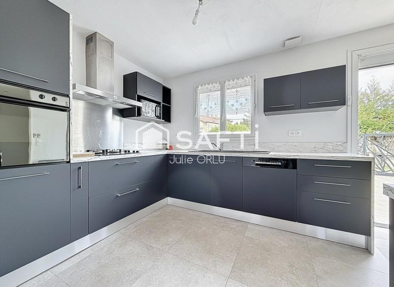 Maison - 101 m² - 4 pièces