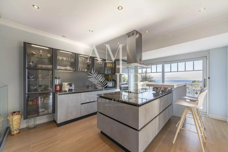 Villa - 257 m² - 4 pièces