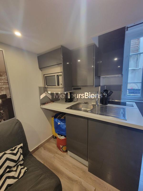 Studio - 13 m² - 1 pièce