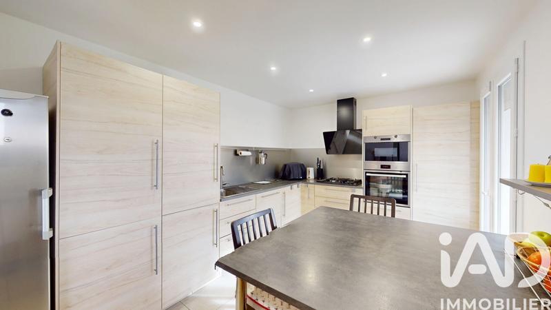 Maison - 108 m² - 4 pièces