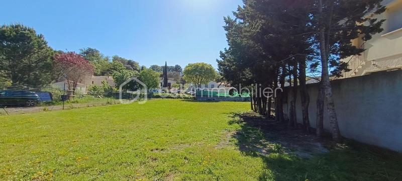 Terrain - 930 m²