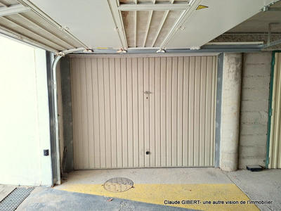 Parking / Garage - 14 m²