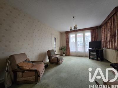 Maison - 188 m² - 8 pièces