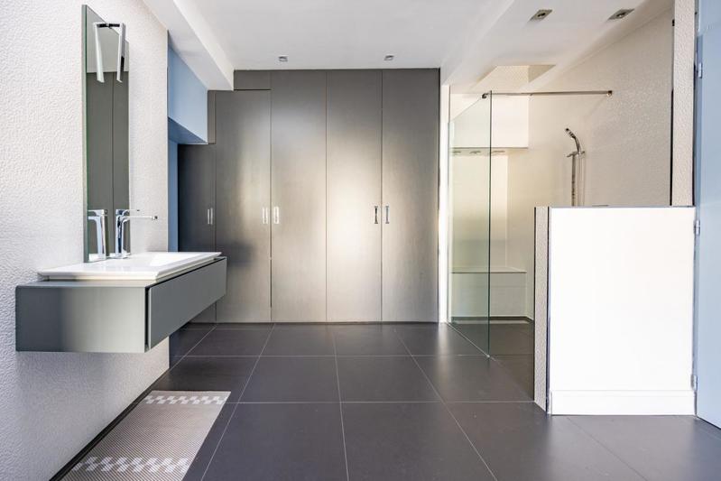 Maison - 275 m² - 6 pièces