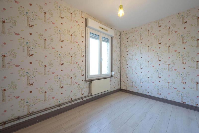 Maison - 92 m² - 4 pièces