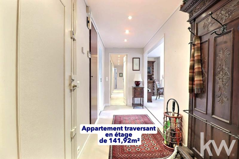 Appartement - 142 m² - 7 pièces