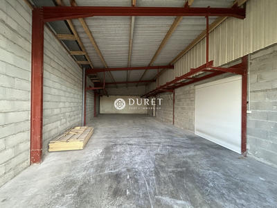 Entrepôt - 145 m²